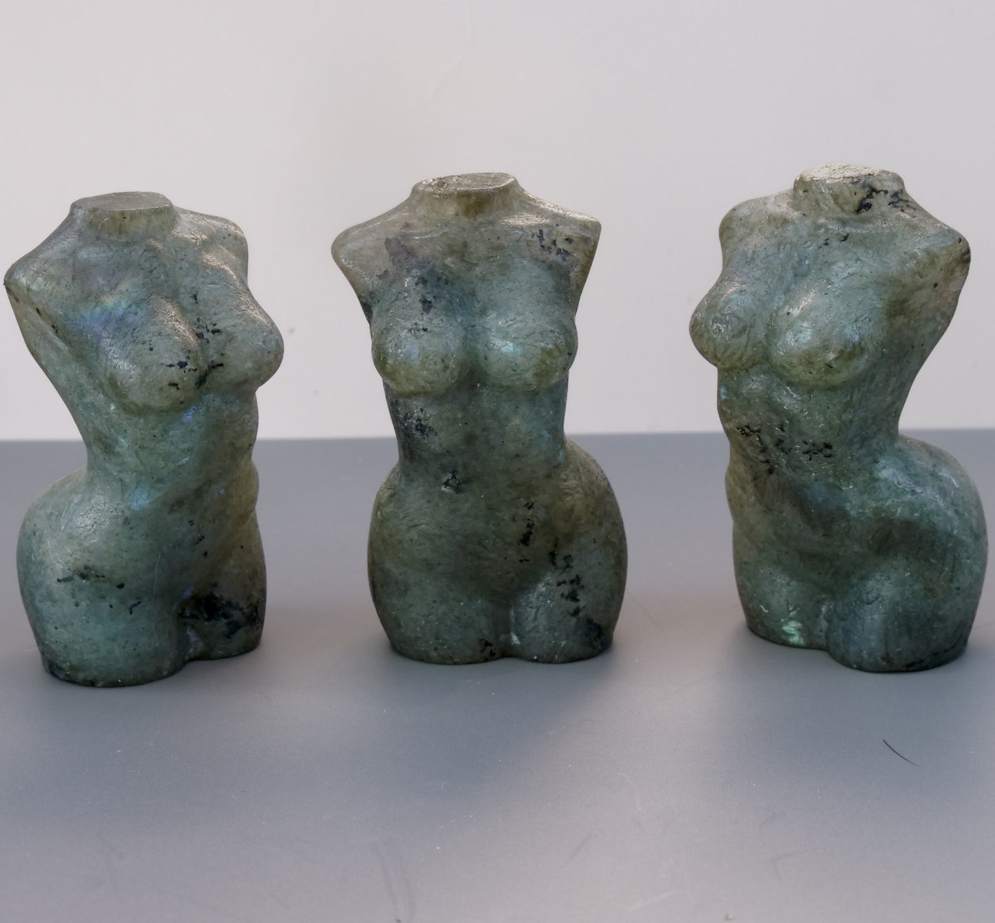Labradorite Goddess body (2.5in)